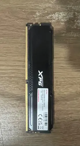 Memória RAM XPG Gammix D20 8GB DDR4 3200MHz CL16 Preta