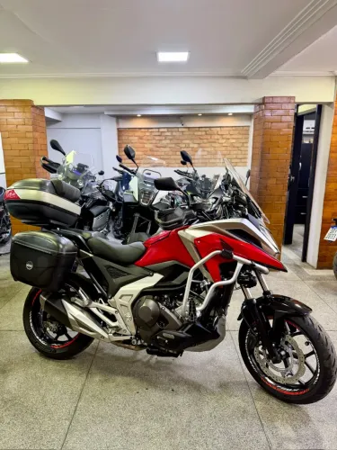 NX 750x DCT 2023