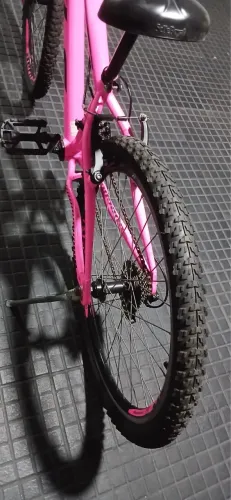  Bicicleta da Marca kls de alumínio aro 24