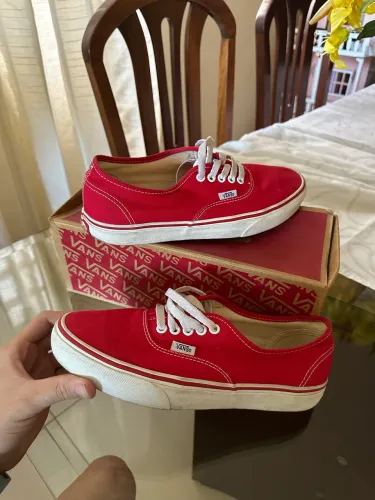 Tênis Vans Authentic