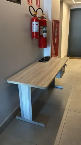 Mesa escritório/Estudo