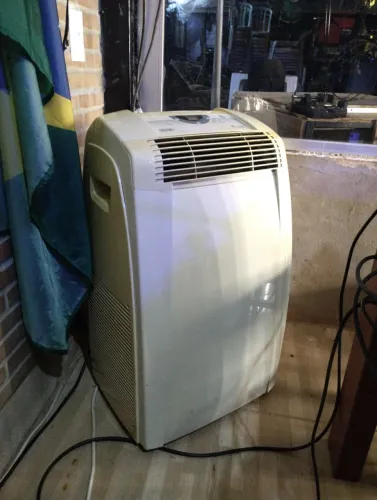 Ar condicionado portátil 9000 BTUs 