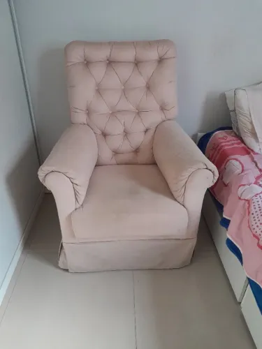 Poltrona de amamentação 