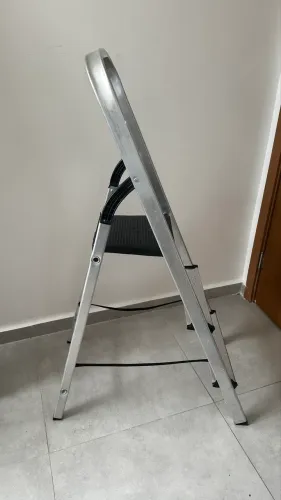 Escada Tesoura de Uso Doméstico em Alumínio 3 Degraus - Quality