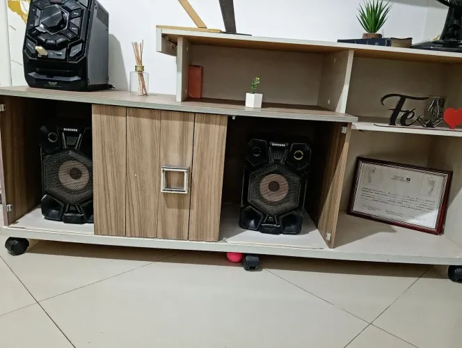 Vendo rack 1,60 cumprimento
