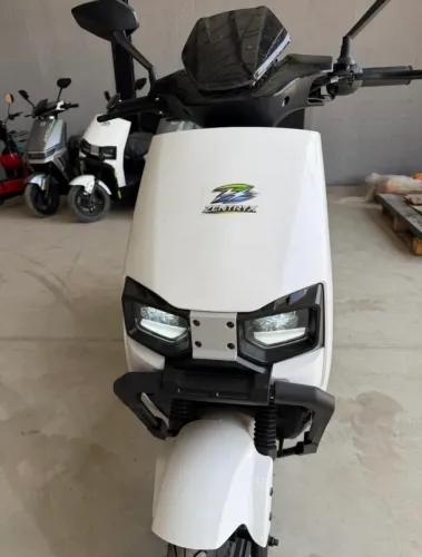 Scooter eletrica M9