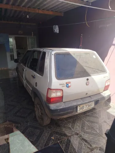 Fiat Uno Mille Celeb. WAY Econ. 1.0 F.flex 4P 2010