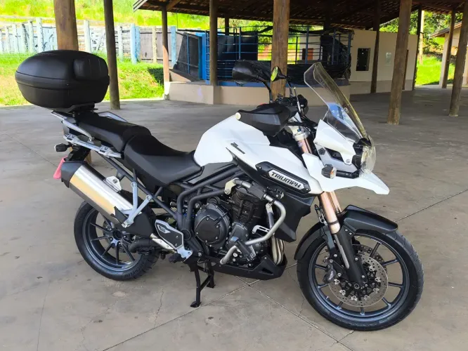 Tiger 1200 baixo km