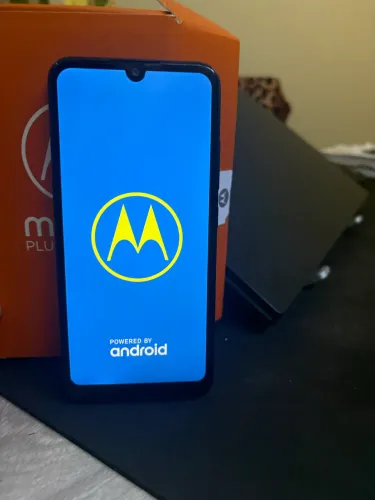 MOTO E 6 PLUS