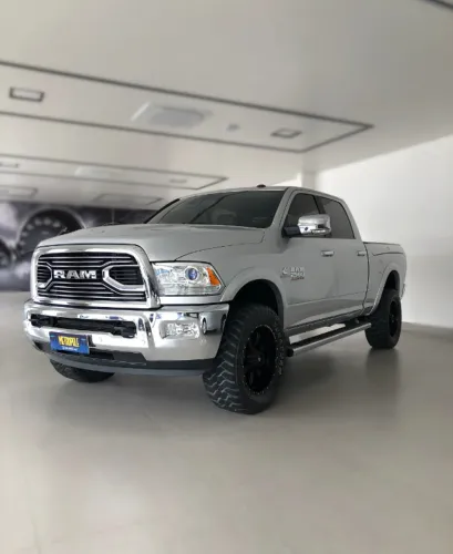 Ram 2500 Laramie 6.7 TDI CD 4X4 Diesel 2018