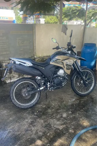 Lander 2022 barata 