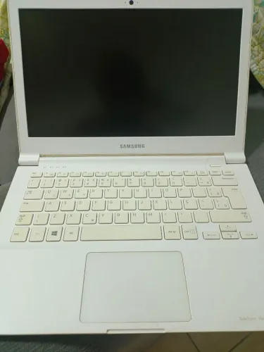 Notebook Samsung com defeito