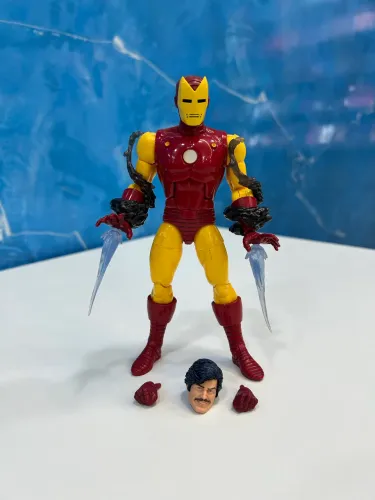 Boneco Action figure Homem de Ferro Marvel Legends Aniversário de 20 anos