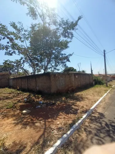 Lote Senador Canedo - 420m² Bairro Alvorada próximo ao Bretas