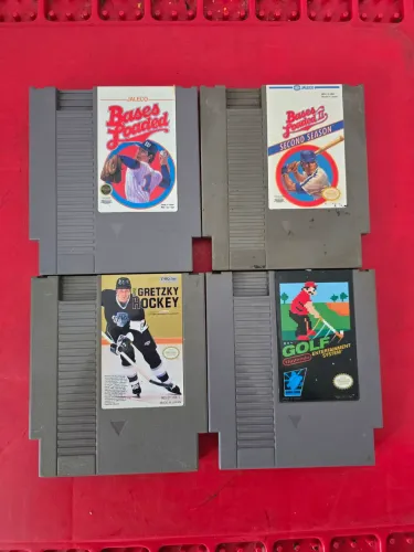 4 jogos originais do nintendinho nes americanos