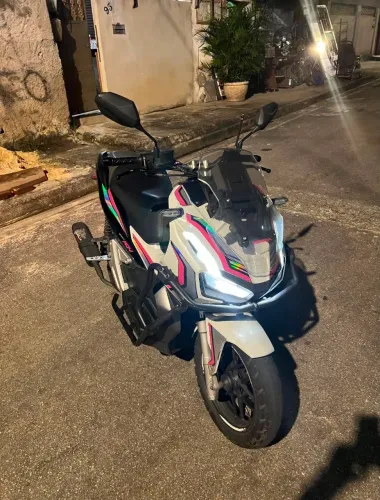 ADV 150 2021