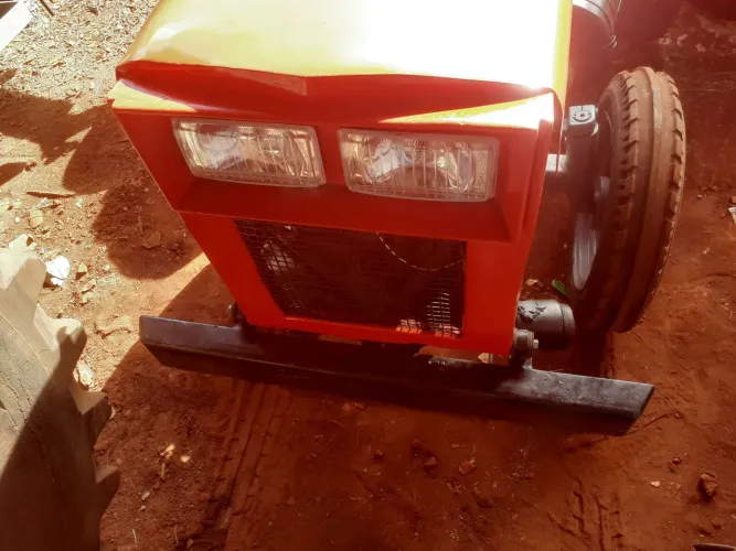 Trator agrale