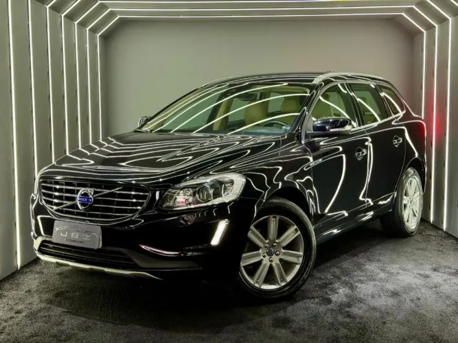 Volvo XC 60 T-5 Kinetic 2.0 245cv FWD 5P 2017
