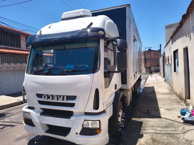 Iveco tector 240e28 2013