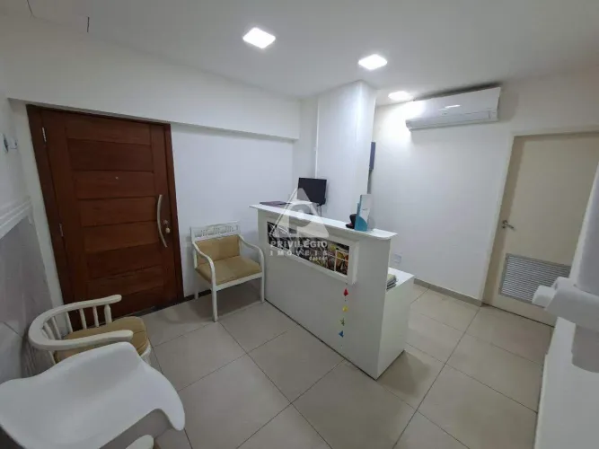 Loja de galeria em Laranjeiras com 60M²