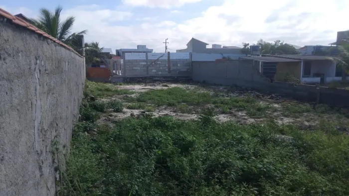Terreno de 600 m² a duas quadras da Praia de Monte Alto - Arraial do Cabo