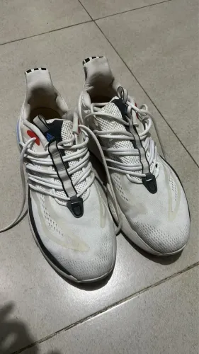 Tênis adidas branco bolar