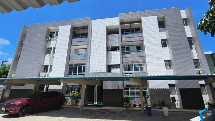 Imóvel para venda tem 101 metros quadrados com 4 quartos em Camboinha - Cabedelo - PB