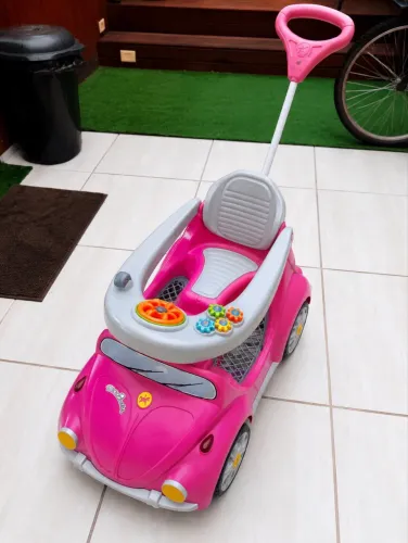 Carrinho passeio fusca infantil 