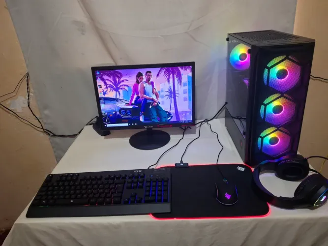 Vendo pc gamer top otimo desempenho
