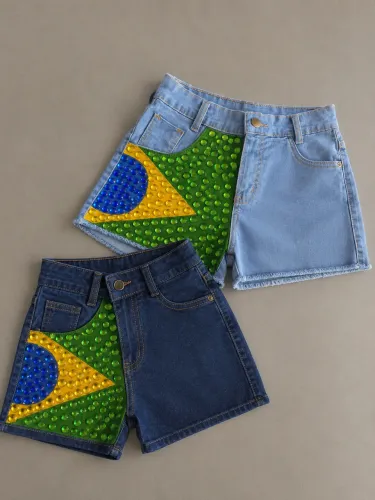 Short Brasil com pedraria