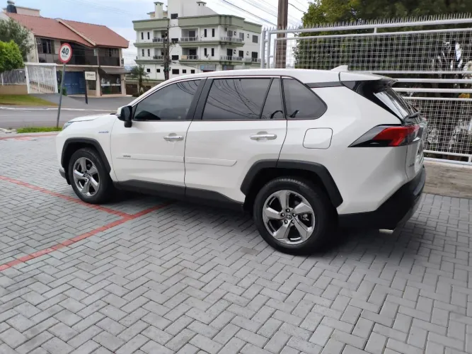 Toyota RAV4 2.5 S Connect 4X4 Hybrid Aut. 2020