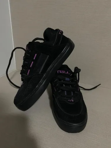 Vendo tesla