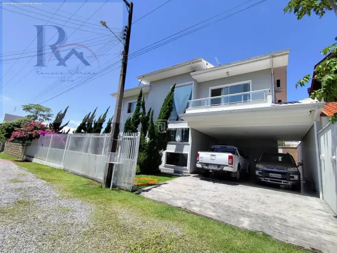 Casa para Venda em Palhoça, Guarda do Embaú, 4 dormitórios, 2 suítes, 4 banheiros, 2 vagas