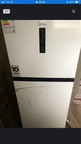 Geladeira nova em perfuro estado