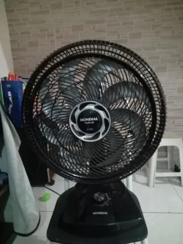 Vendo ventilador mondial turbo 8 pás funcionando perfeitamente