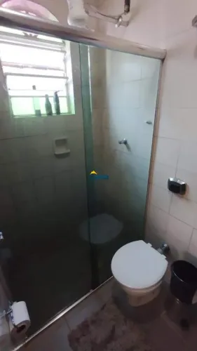 Aluga-se Casa de 4 Quartos com Piscina no Bairro Espírito Santo