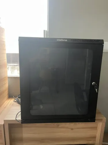 Rack de Parede Intelbras para DVR e Equipamentos de Rede