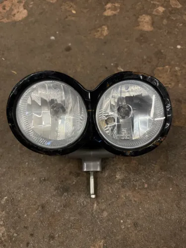 Farol de Harley Fat Bob 