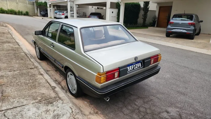 Volkswagen Voyage GL/ Special 1.6/ 1.8 (álcool) 1988