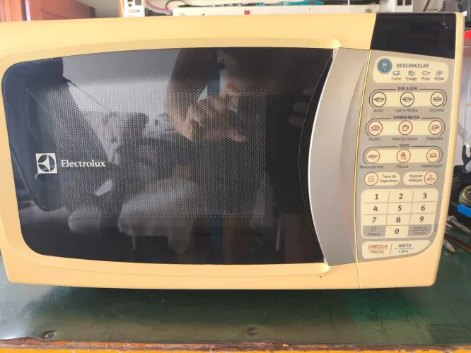 Forno microondas