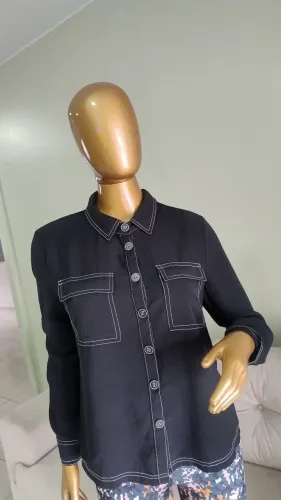 Camisa de botão feminina M
