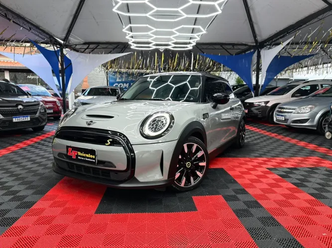 Mini Cooper SE Exclusive 3P (elétrico) 2022