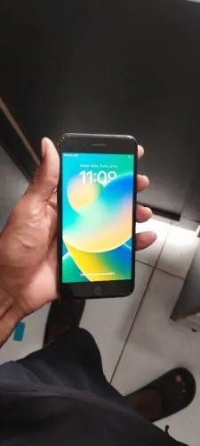 iPhone 8 Plus 