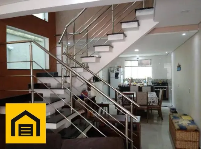 Sobrado com 3 dormitórios à venda, 234 m² por R$ 1.200.000,00 - Parque São Vicente - Mauá/