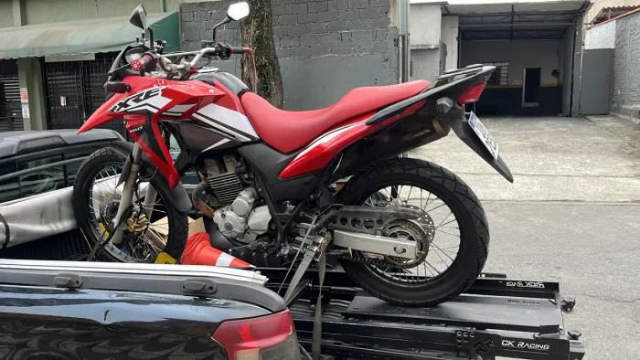 XRE300 - 2011 Carenagem modelo 2020