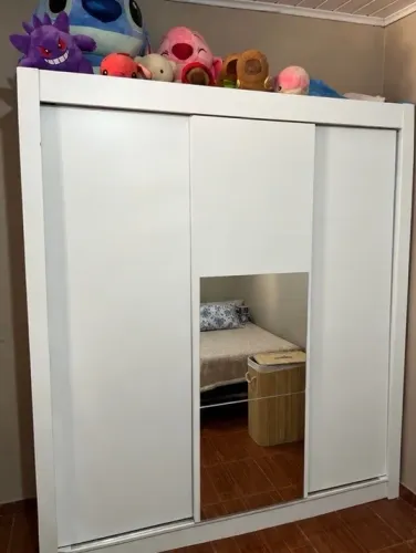 Guarda Roupa