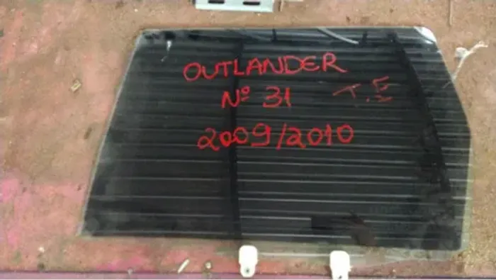 Vidro De Porta T.e Mitsubishi Outlander 2008 / 2013