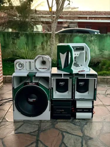 SOM AUTOMOTIVO COMPLETO + RACK MÓVEL