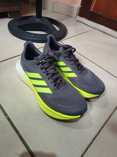 Tênis Adidas Boost Run