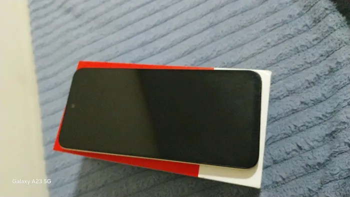 Vendo xiome redmi 13 256gb dourado seminovo bateria excelente